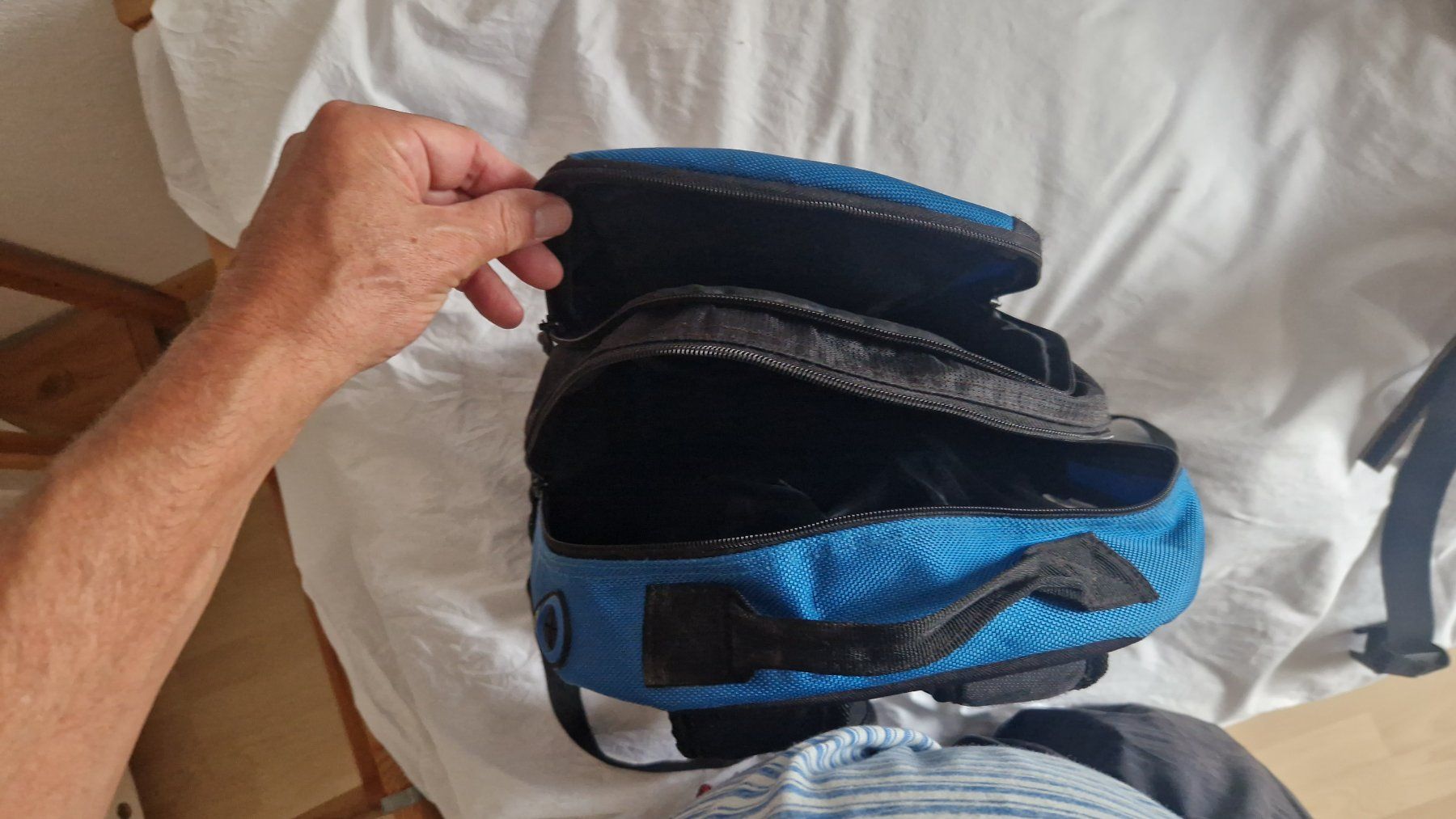 Zaini: RUCKSACK BLAU – Usato da KREUZLINGEN venduto da sma_c5fz 4