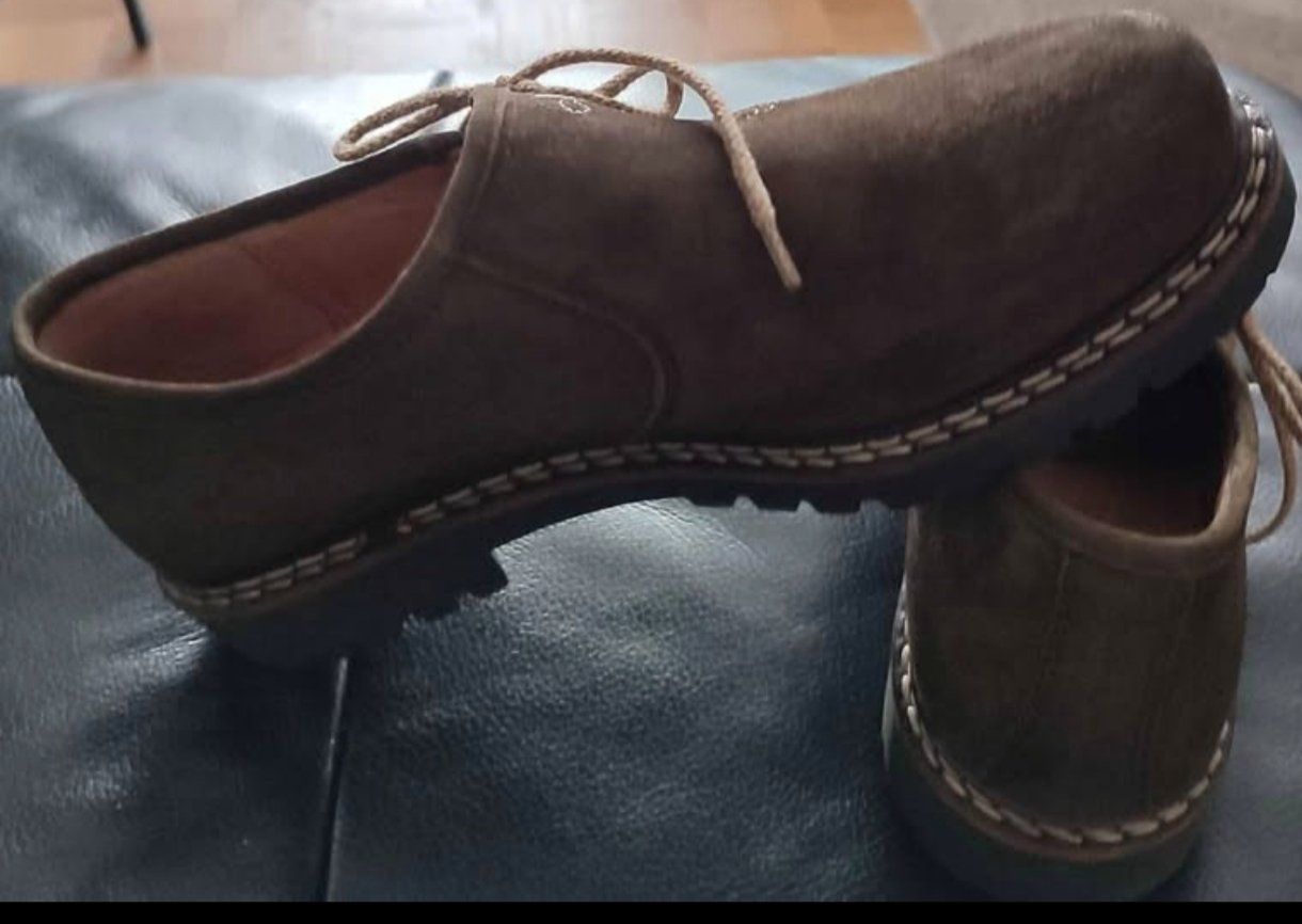 Scarpe da donna: Damenschuhe gr 38 – Usato da Winznau venduto da zap_y6wx 2