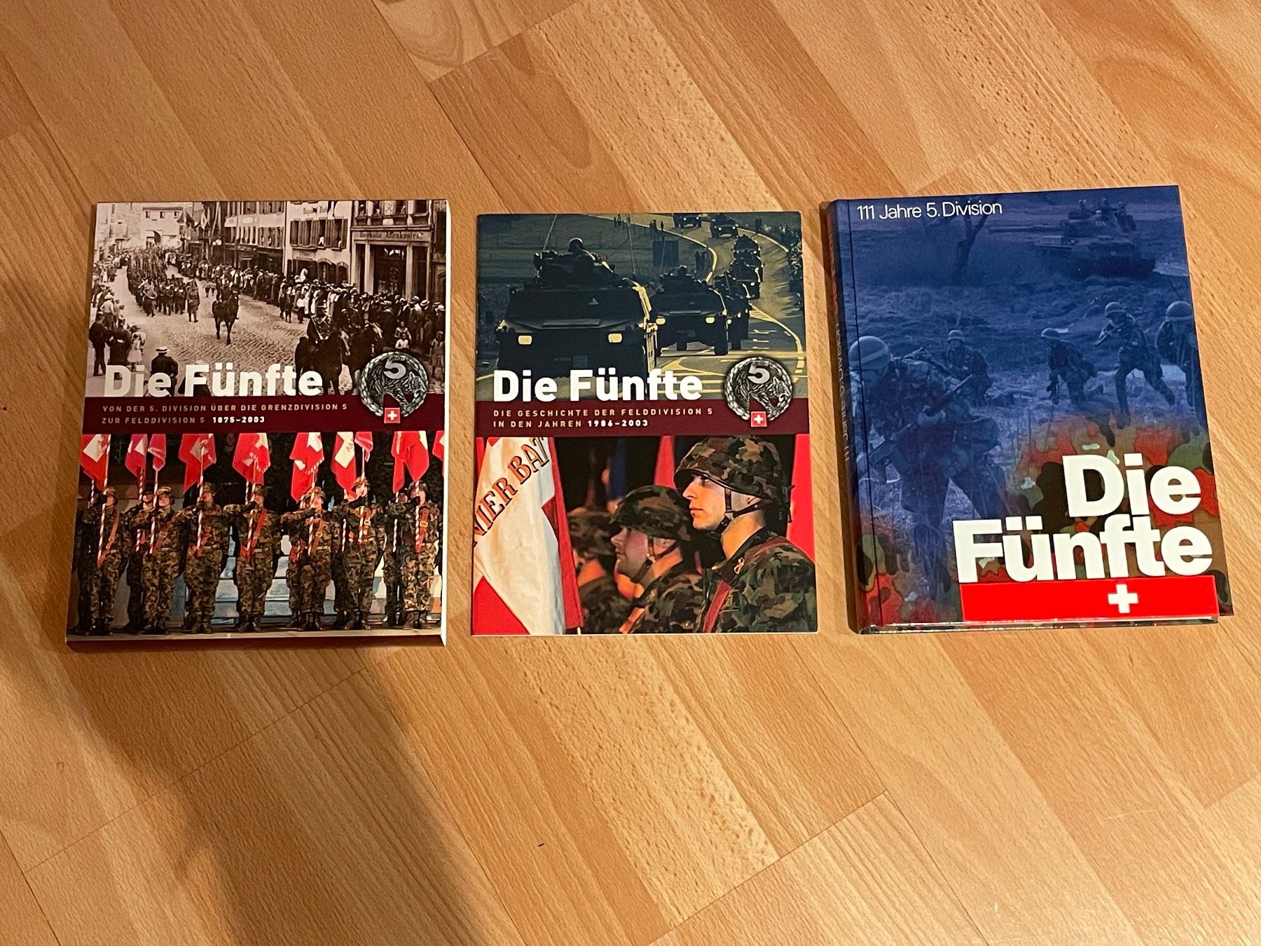 Bücher: 2 Bücher Solothurner Regiment 11+Division 5 – Gebraucht aus Lenzburg von Seetal04 3