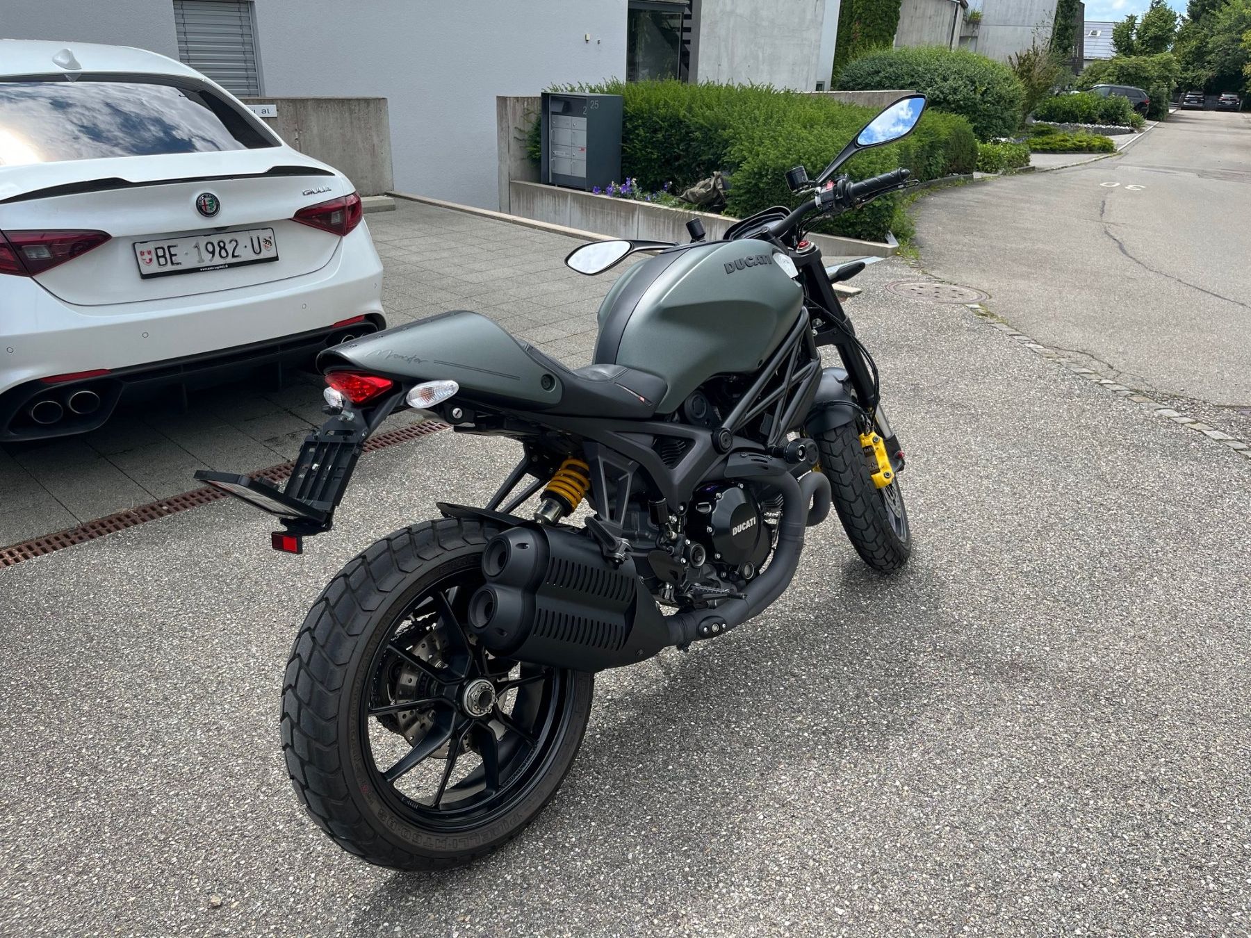 Ducati Strasse: Ducati Monster 1100 EVO Diesel – Gebraucht aus Belp von autocapital 4