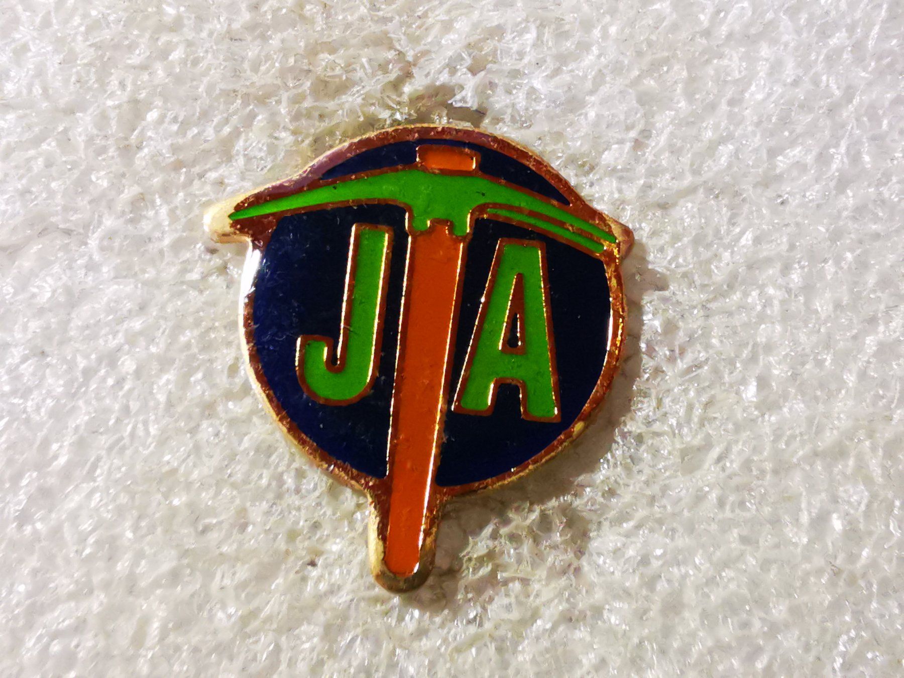 Placchette & Badge: Ansteckpin 196: JA – Usato da Oppligen venduto da Pin-Fall-Shop