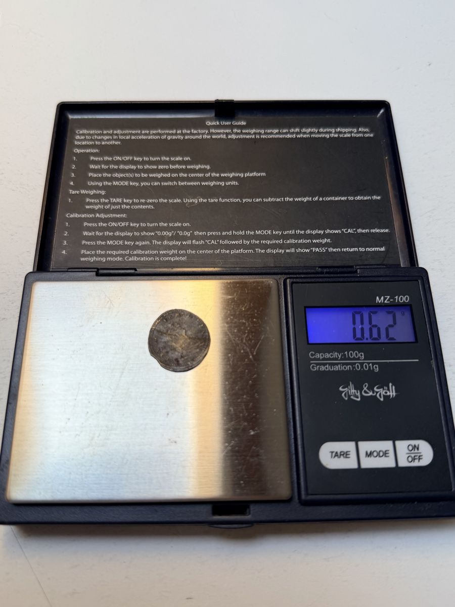 Alle Münzen: Pièce ancienne 0.62g état usé – Gebraucht aus La Tour-de-Trème von Ahamaya 2