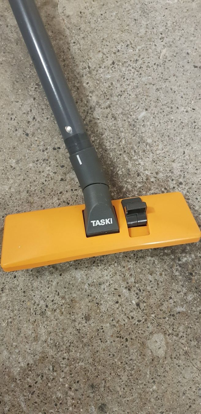 Aspirapolveri & Accessori: Taski / Wetrok Zubehör – Usato da Zürich venduto da fiat72 2