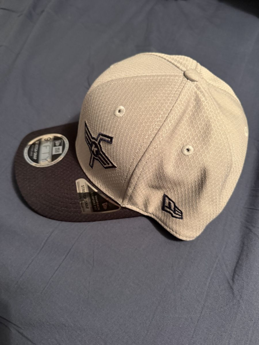 New Era Copricapi, berretti & cappellini: EHC Kloten New Era 9FIFTY Cap NEU – Nuovo e nell'imballaggio originale da Winkel venduto da Studi66 1