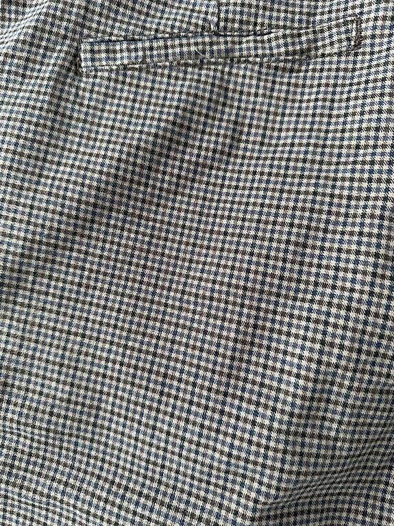 Pantaloni: Chino Hose – Usato da Luzern venduto da NunoFernandes 3