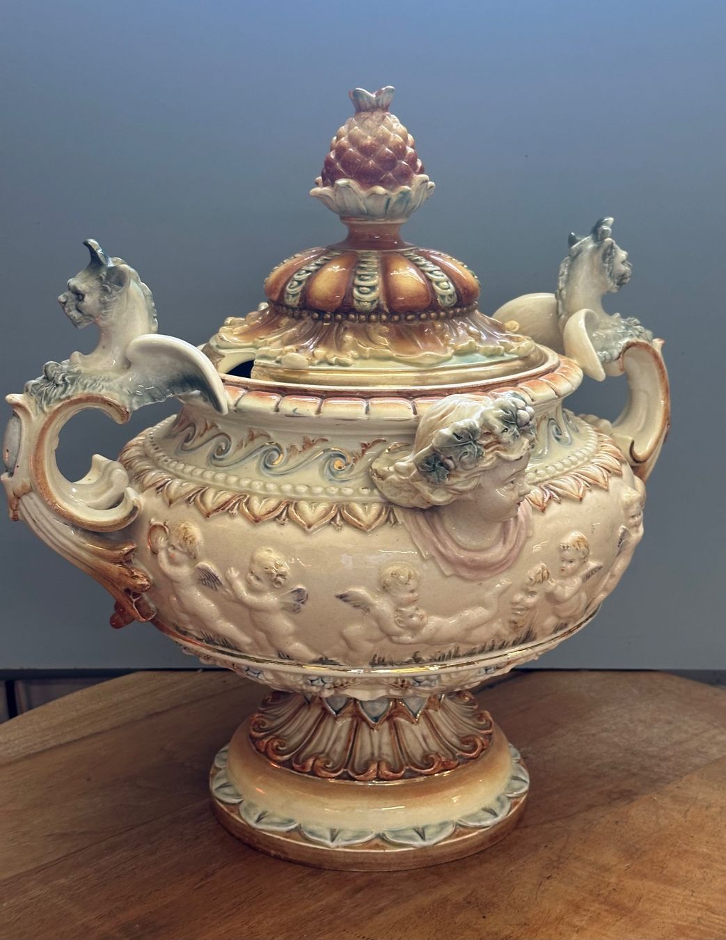 Vasen & Gefässe: Prunk-Terrine / Deckelvase – Capodimonte-Stil – Gebraucht aus Otelfingen von Yossi-68 6