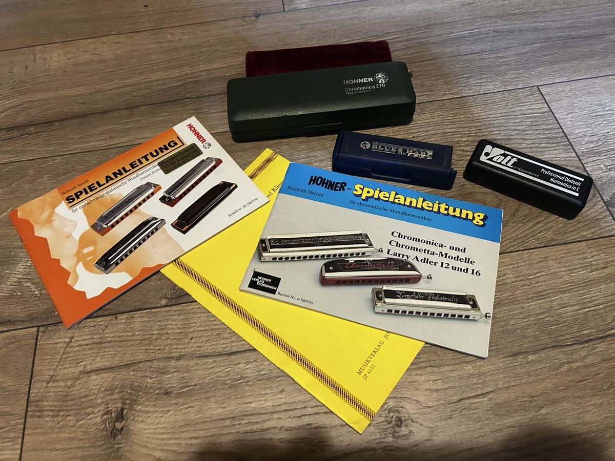 Hohner Instruments de musique: 3x Mundharmonika mit Spielanleitungen – D'occasion à Langnau i. E. par PSS-212