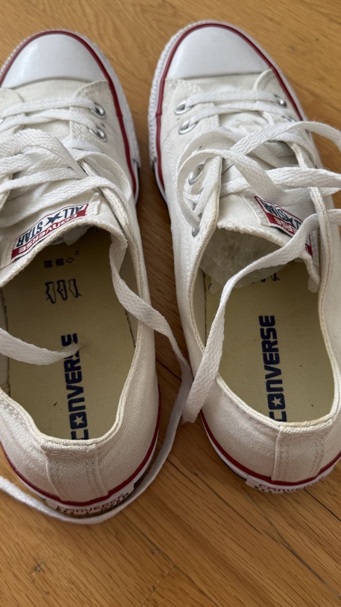 Converse Scarpe da uomo: Converse sneakers, size 39.5 – Nuovo (secondo la descrizione) da Zürich venduto da ana_782l 7