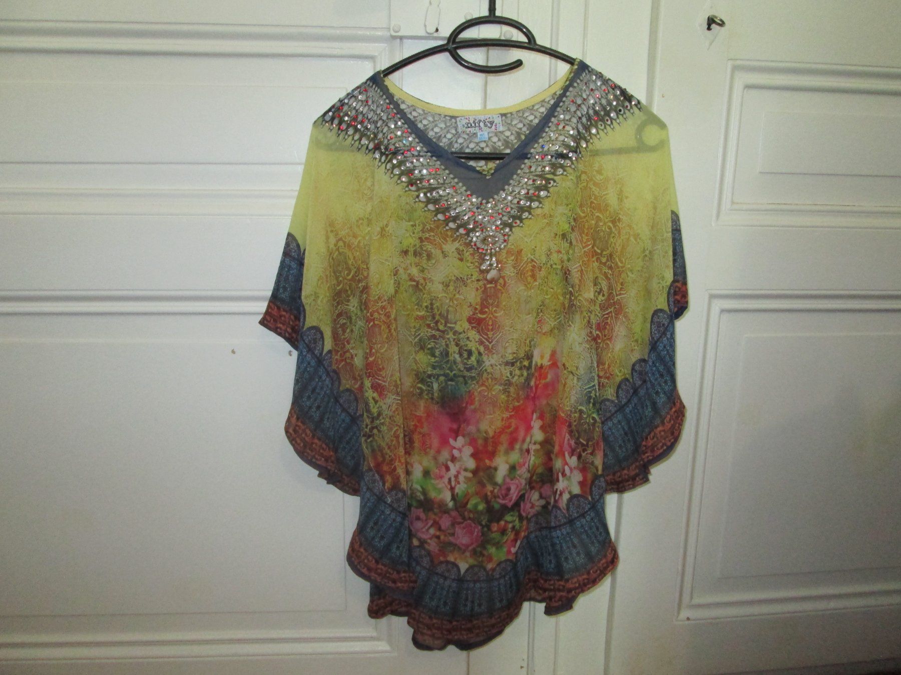 Blouses, T-shirts & Tops: Tunika – D'occasion à Neuchâtel par Dualseele