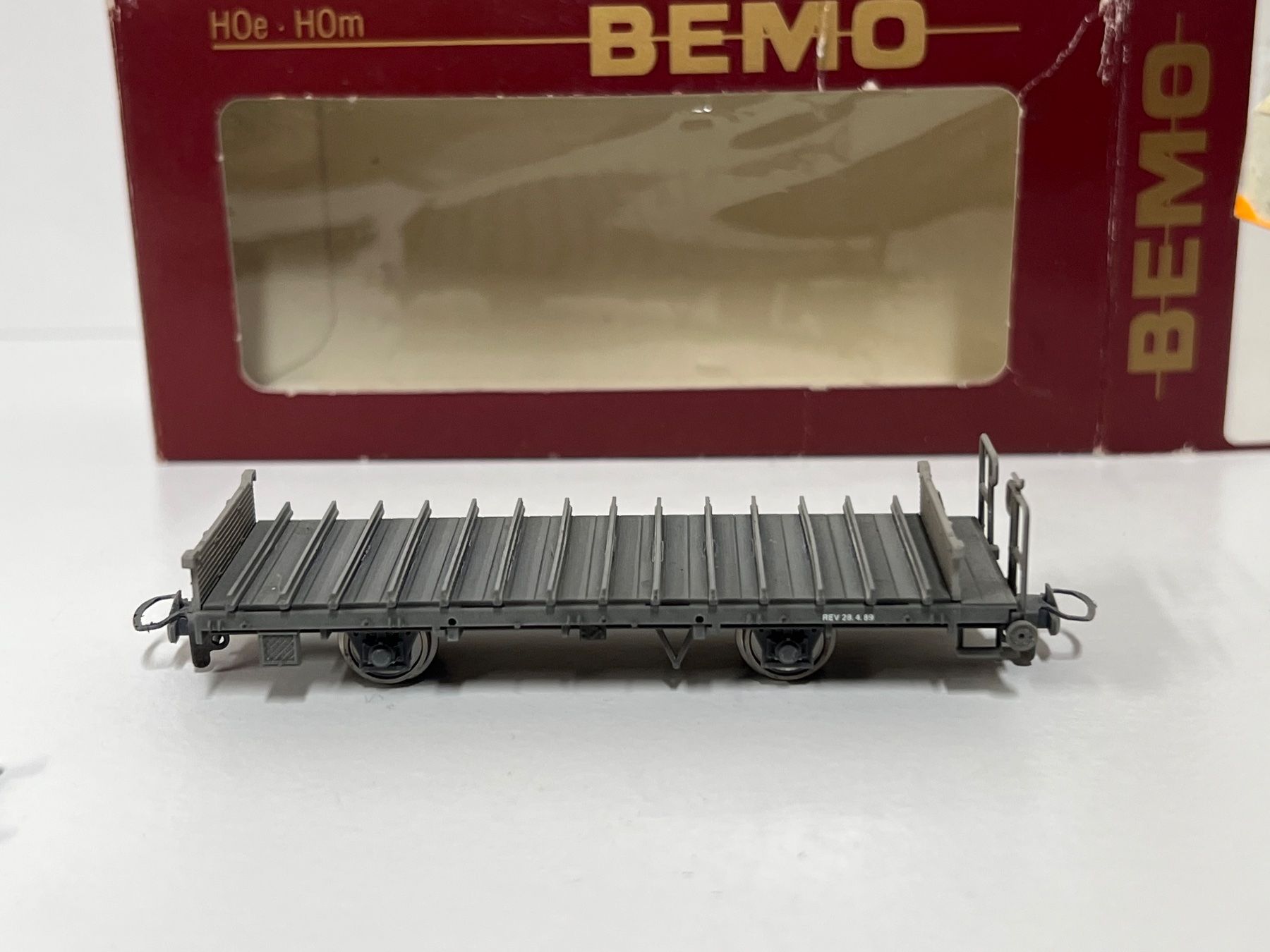 Bemo Modellini di ferrovie: BEMO 2270 128 beladen mit Granit – Nuovo e nell'imballaggio originale da Neuenhof venduto da ludovicco 1