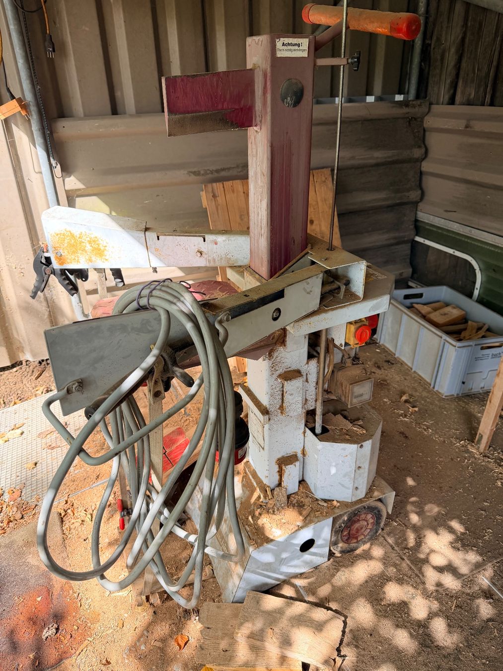 Tutte le macchine: Holzspaltmaschine / Holzspalter – Usato da Walterswil SO venduto da Porsche930