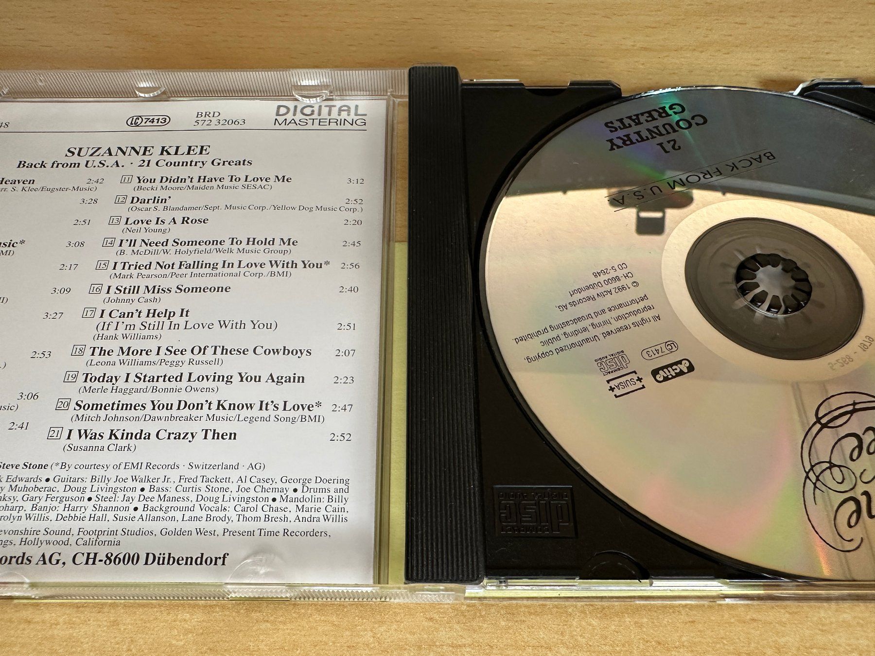CD: D4 Suzanne Klee – Back From U.S.A. – Usato da Rikon im Tösstal venduto da Alpenmutz 2