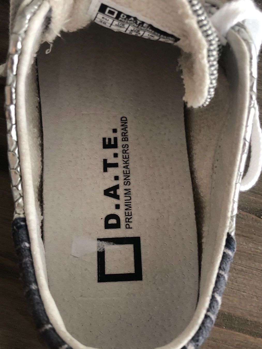 Scarpe per ragazze: D.A.T.E. Sneaker neu   -65% – Nuovo (secondo la descrizione) da Dübendorf venduto da eko11 8