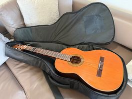 Guitarre Espala Mod. C-8 gebraucht mit Tasche