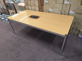 USM Haller Tisch 200x100cm H: 73cm angebrannte Tischplatte