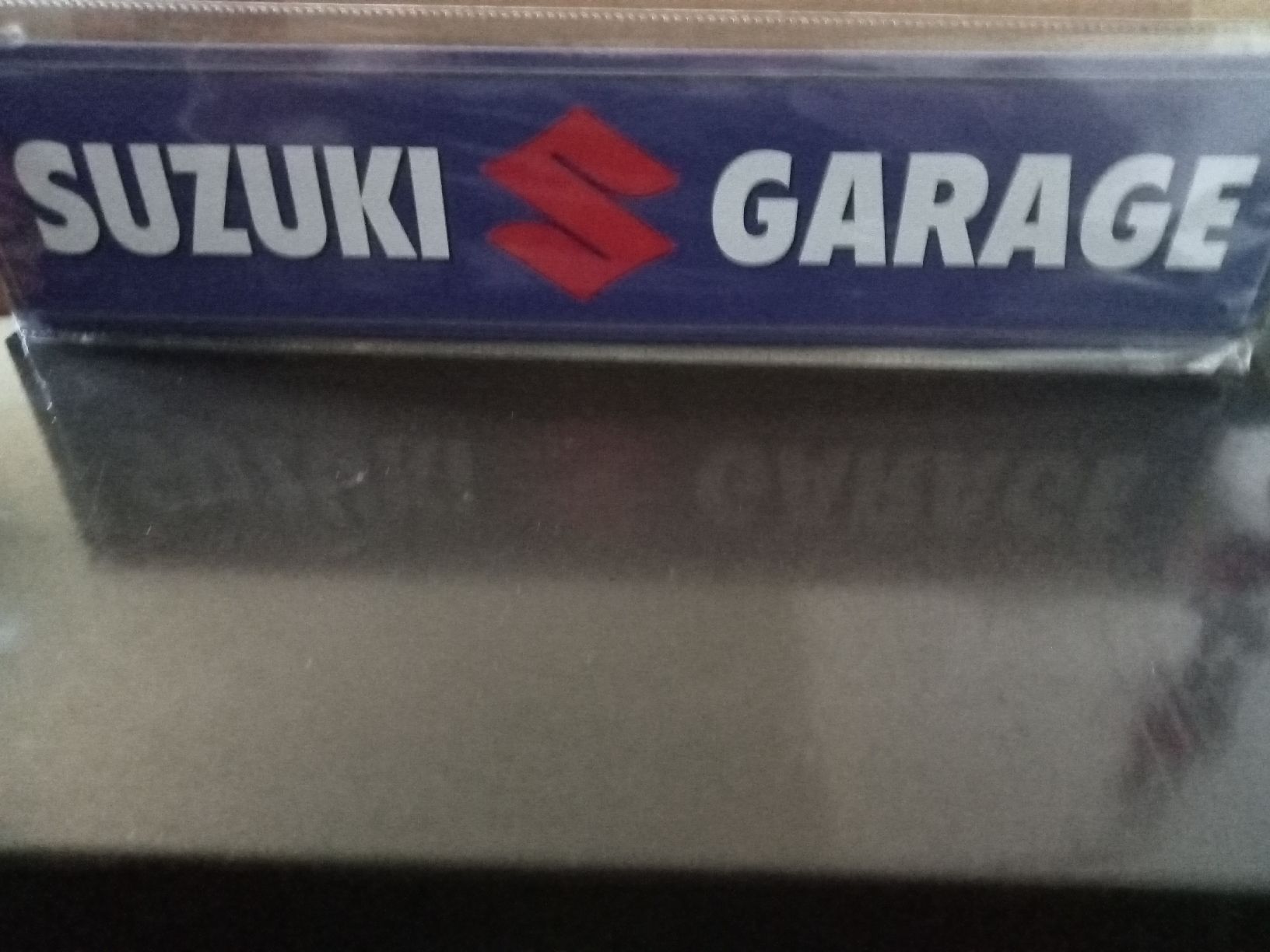 Suzuki Ecriteaux: Blechschild-SUZUKI GARAGE - 46 X 10 CM – Neuf avec emballage d'origine à Rupperswil par big-one-sale