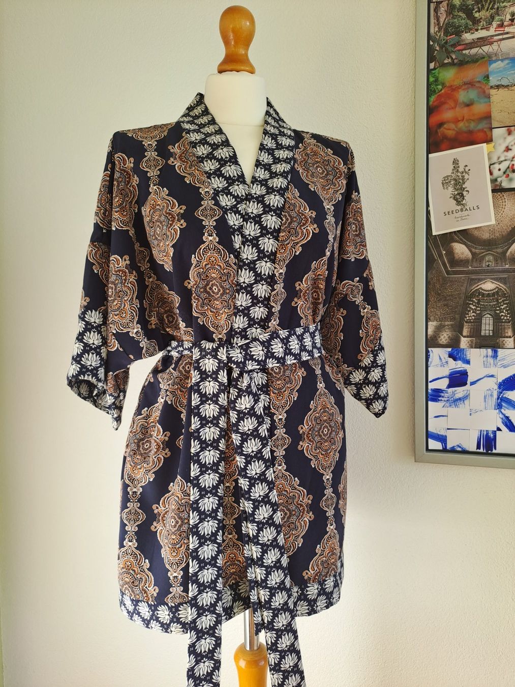 Art international: Kimono Gr.36 – D'occasion à Volketswil par ronbons