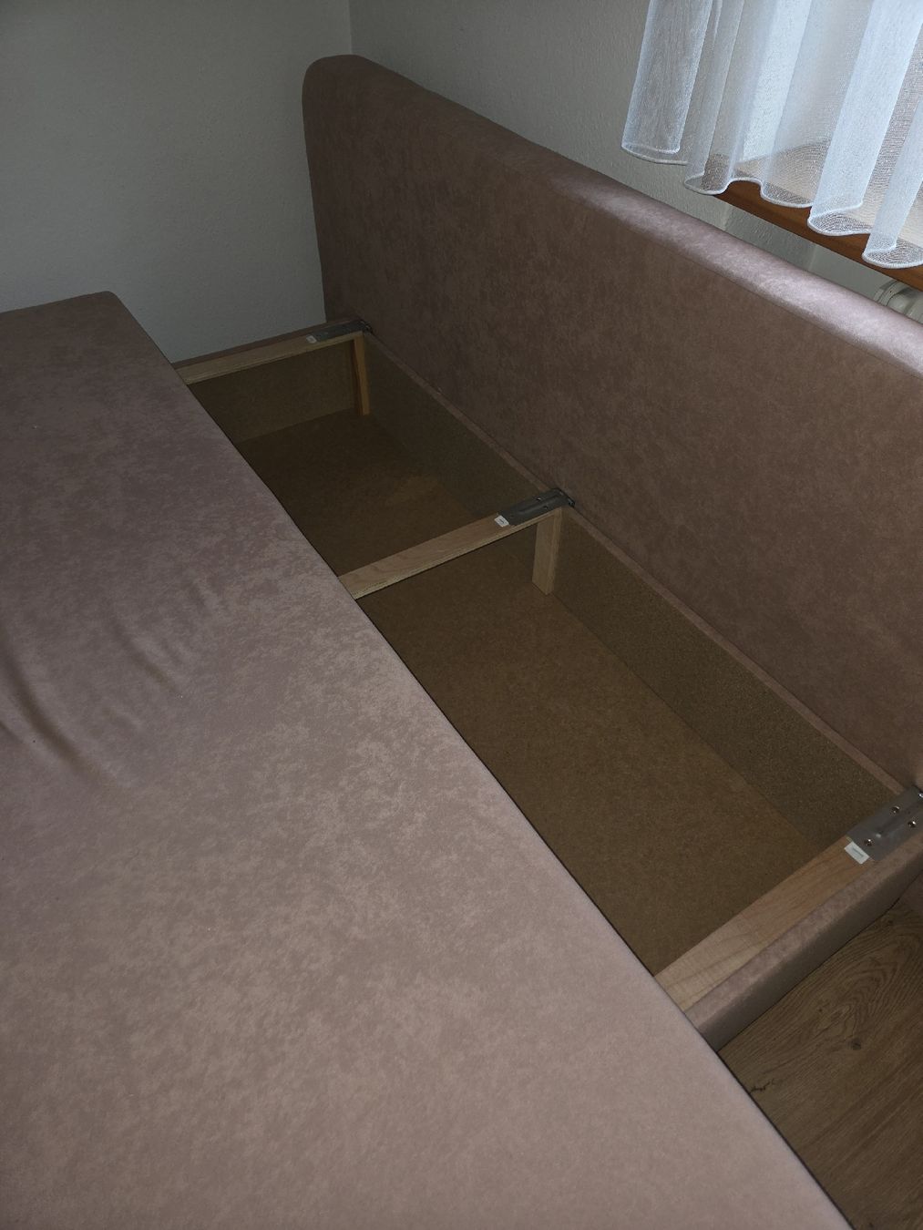 Divani: Bettsofa – Usato da Triesenberg venduto da mahu-fl-tg 2