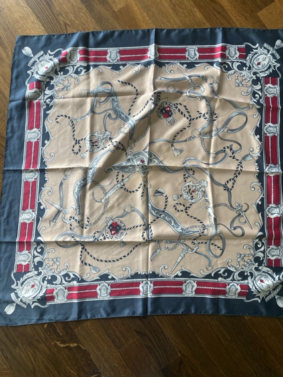 Foulard & Sciarpe: Foulard vintage – Nuovo (secondo la descrizione) da Jonen venduto da Agie