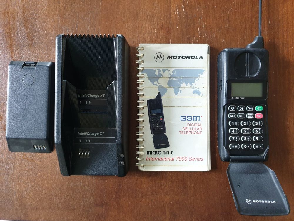 Motorola Micro TAC International 7200 komplett (Gebraucht) in ...