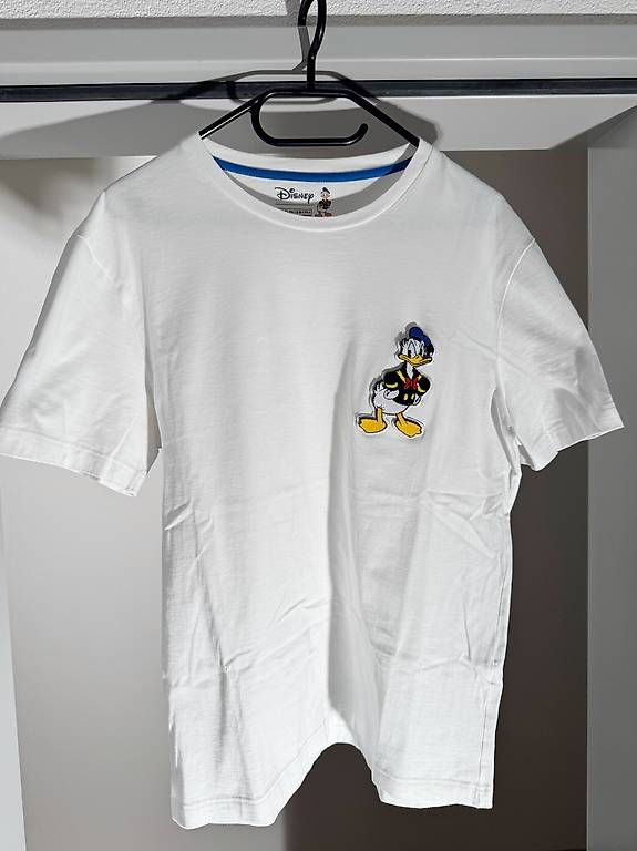 T-shirt: T-Shirts - Grösse M – Usato da Zürich venduto da StereoMinus