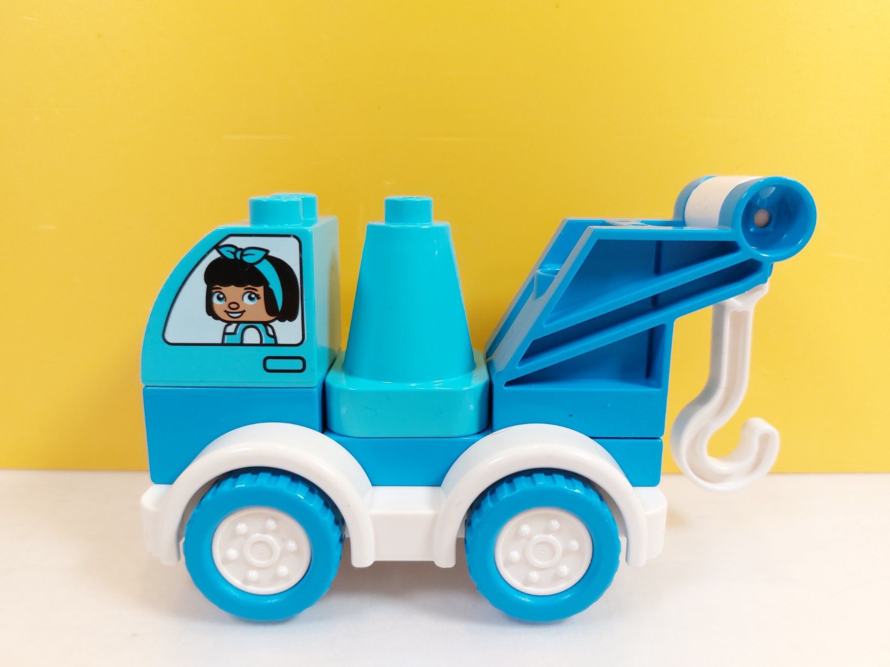 Lego Kit di costruzioni: LEGO Duplo 10918 Abschleppauto Komplett – Usato da St.Gallen venduto da TinasBauundSpiel