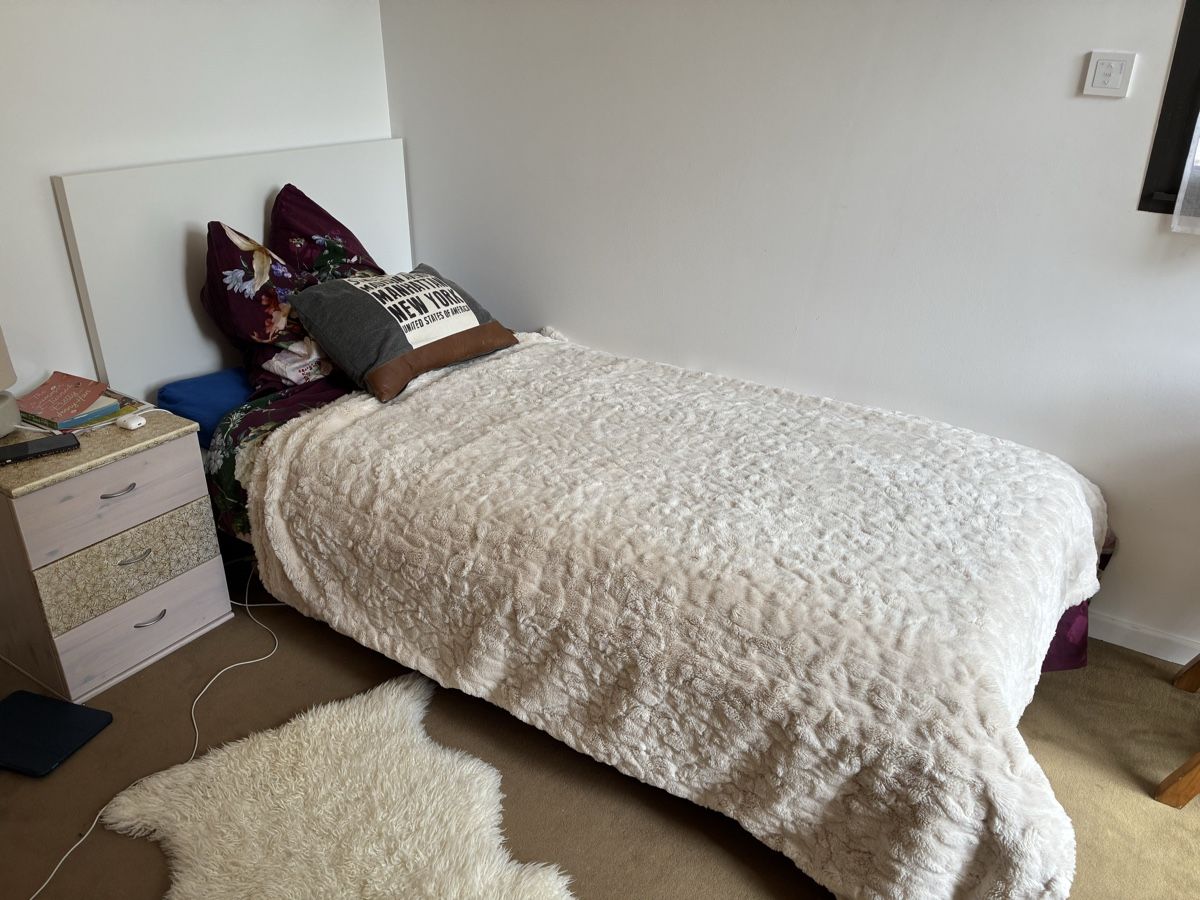 Ikea Letti: Cadre lit blanc – Usato da Vernier venduto da SandraG 1