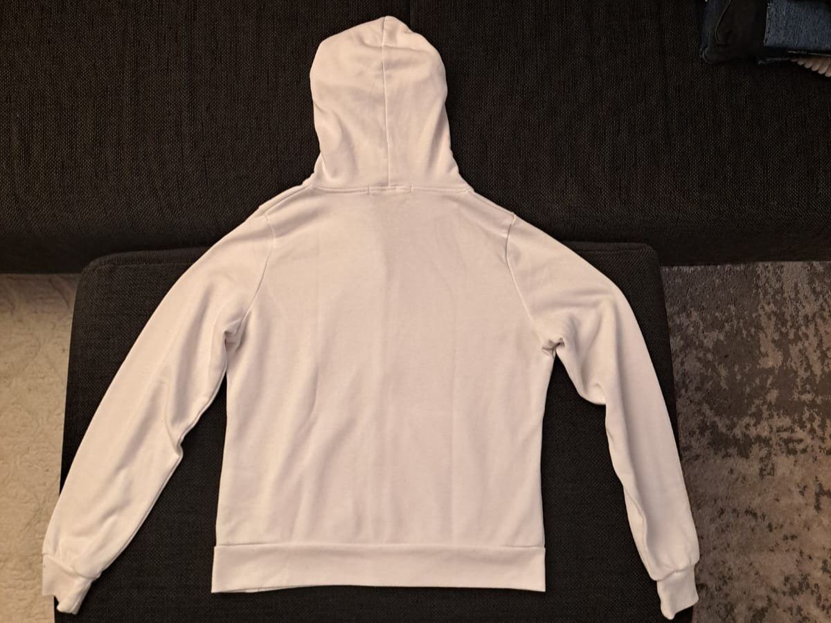 Pullover & Sweatshirts: Kapuzenjäcklein, Weiss, Grösse S – Neu (gemäss Beschreibung) aus Münsingen von gro_zt8l 1
