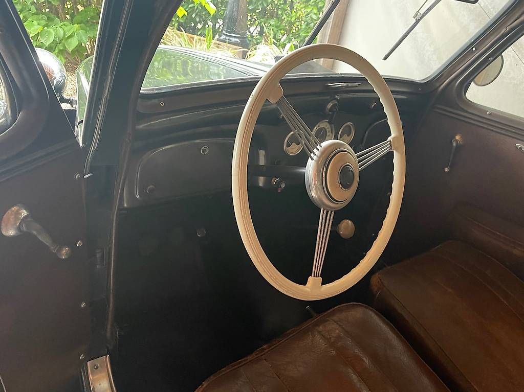 Automobili: Oldtimer Simca 8 – Usato da Kloten venduto da fritz-053 2