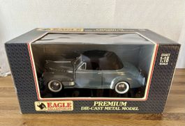 1941 Chevrolet DeLuxe Convertible 1:18, Eagle Collectibles