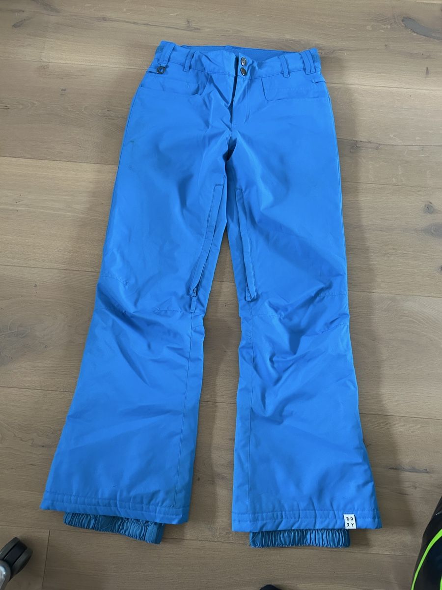 Roxy Lots de vêtements: Roxy Skihose blau Grösse s gebraucht – D'occasion à Rümlang par Jennyanna