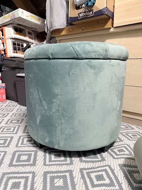 Sgabelli: Hocker mit Stauraum – Usato da Winterthur venduto da Glionel 1
