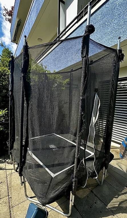 Trampolines: Trampolin rechteckig – D'occasion à Winterthur par ADANA72 1