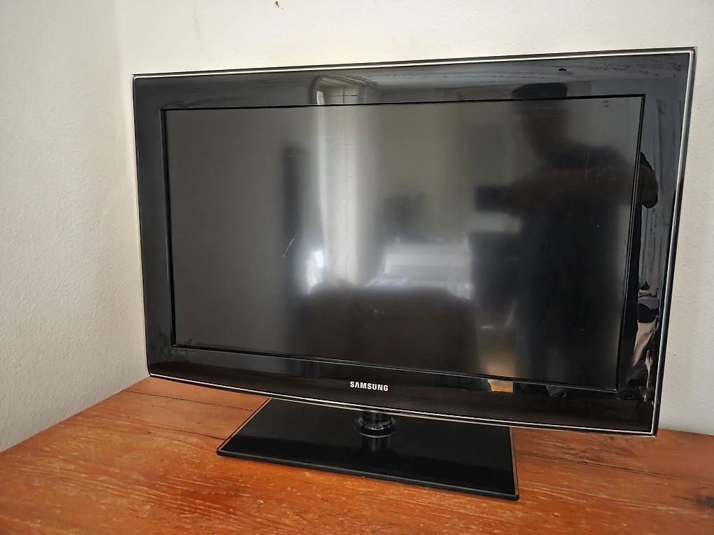 Televisori: TV Samsung 32" – Usato da Biel/Bienne venduto da AlpinaJones 1