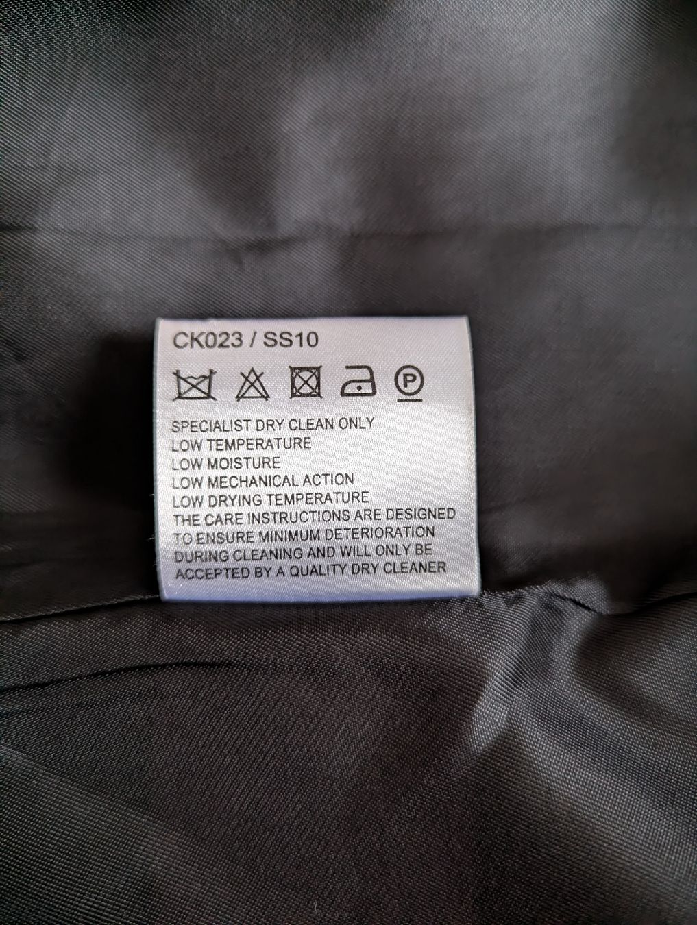 Karen Millen Cappotti: manteau karen millen 42 – Nuovo (secondo la descrizione) da Montreux venduto da dem_gyt9 2