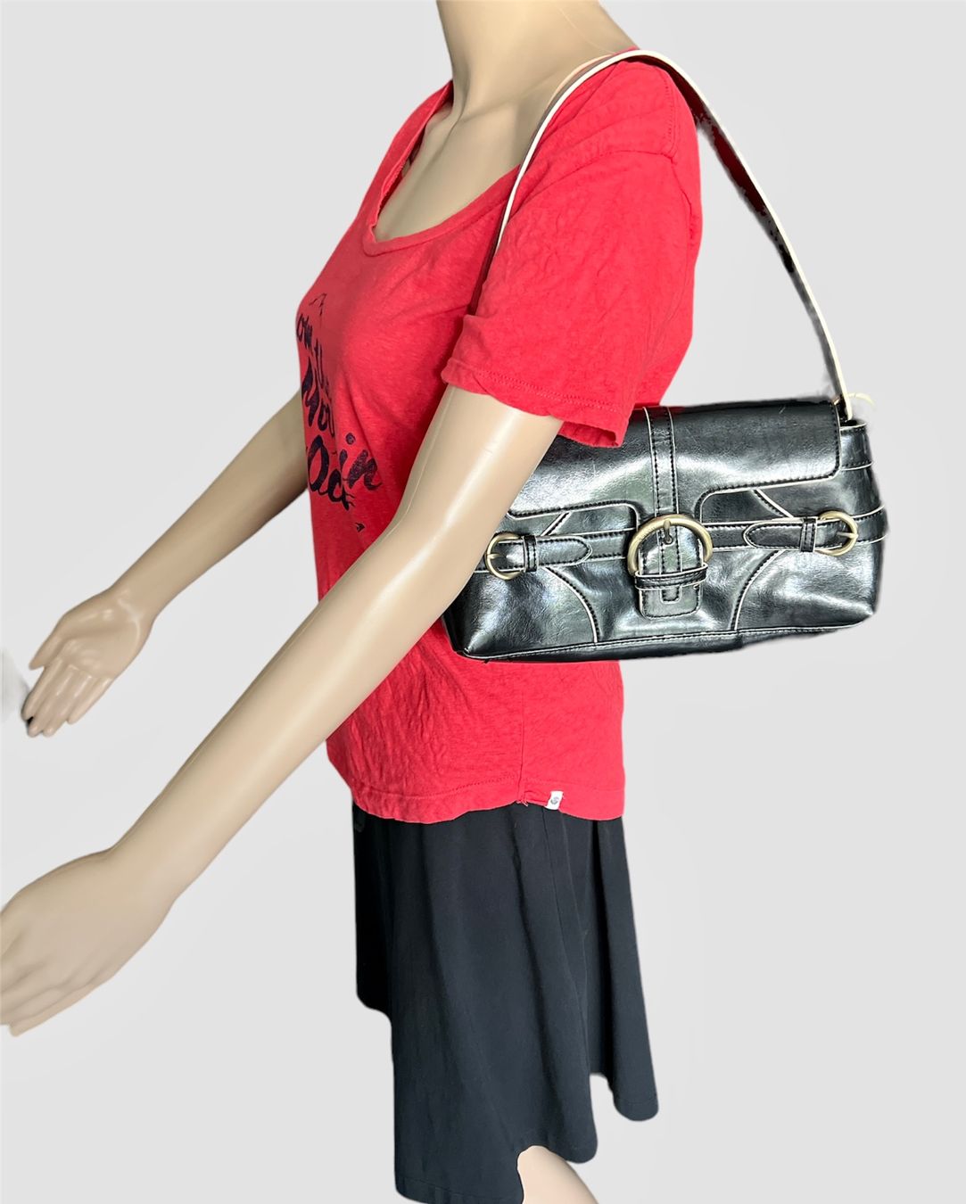 Roxy T-shirt: ROXY t-shirt – Usato da Vuisternens-Romont venduto da gol_xp6p