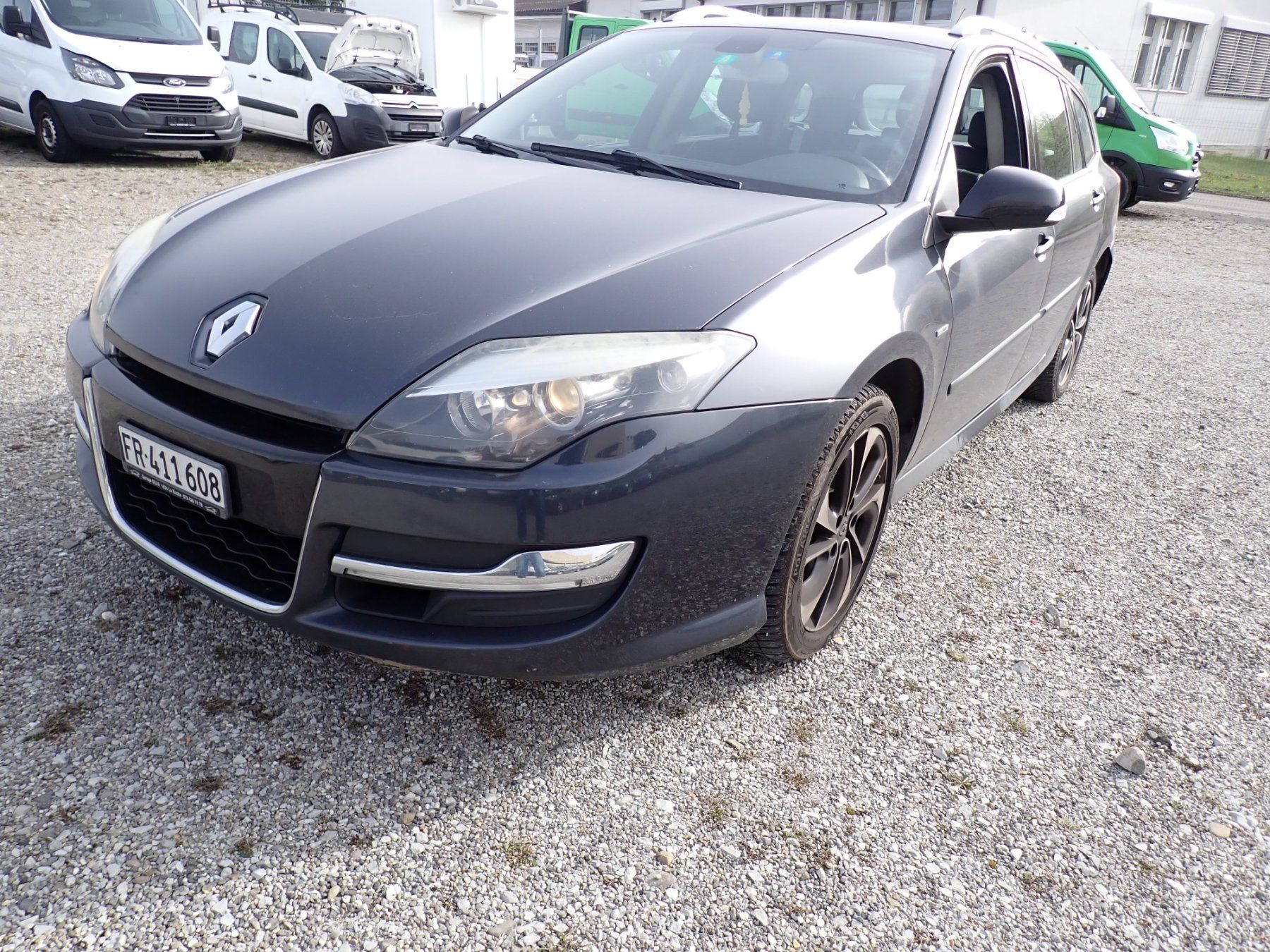 Renault Autos: Renault Laguna 2.0dCi 175 – D'occasion à Fribourg par OFAIL