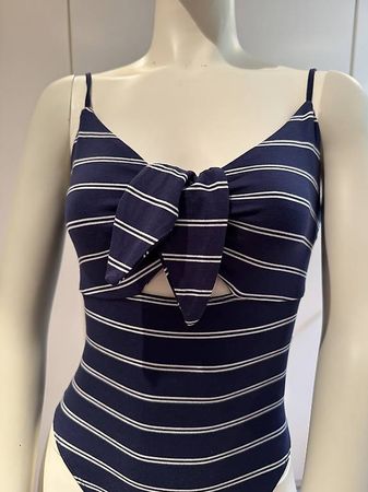 Costume de bain chic 36