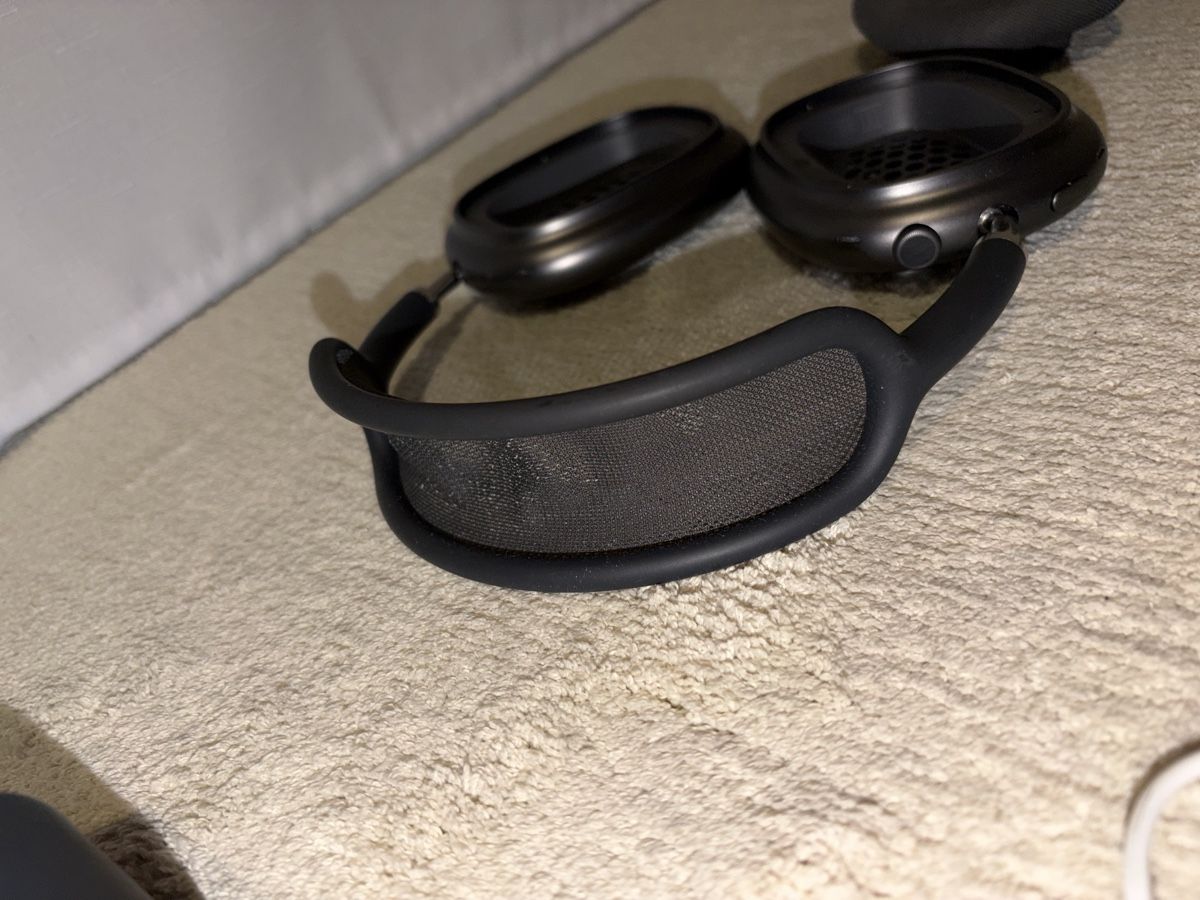 Apple Cuffie: Apple Airpods Max Mitternacht – Usato da Visperterminen venduto da lgresell 4