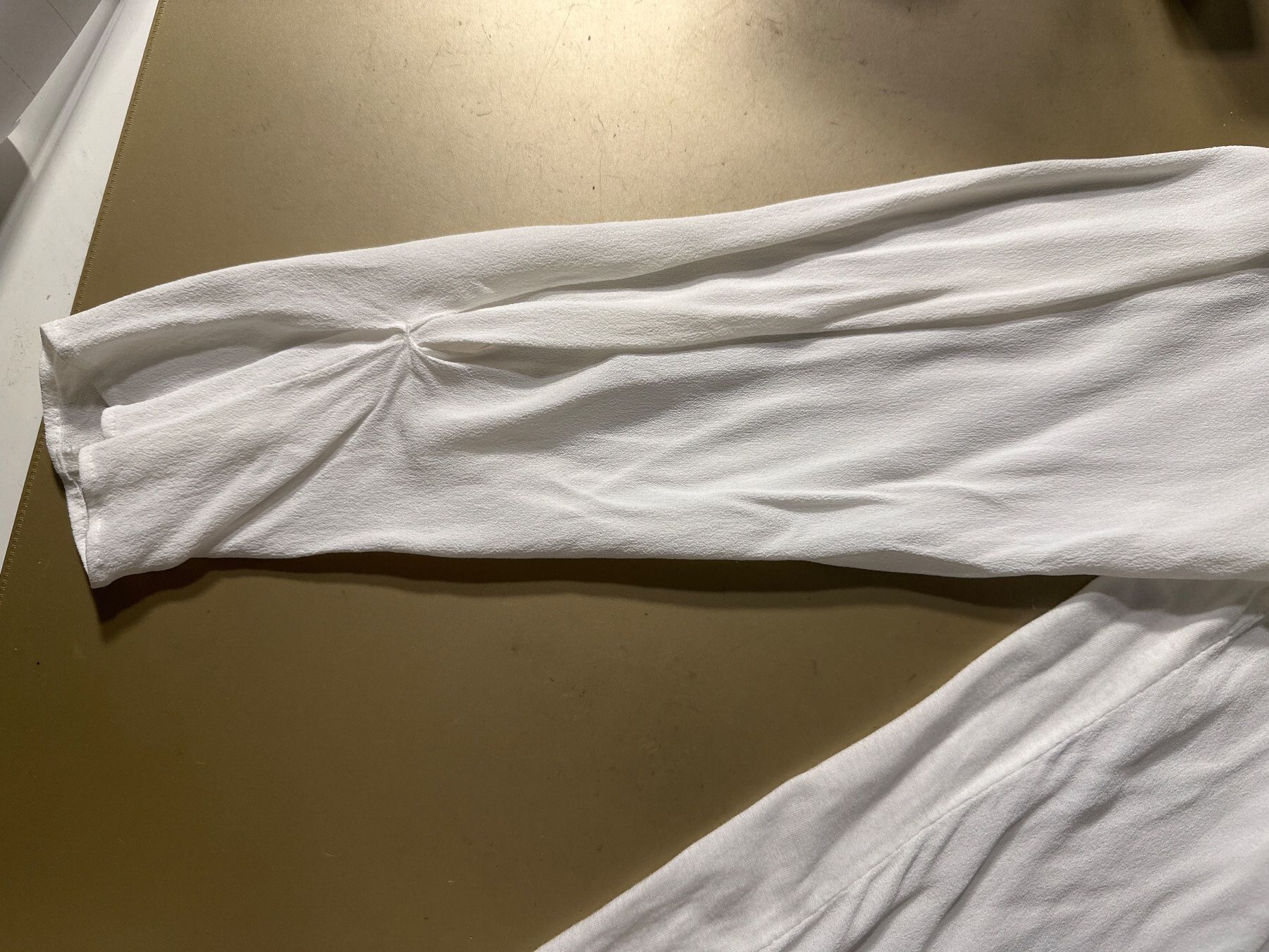 Massimo Dutti Camicette: Bluse Massimo DUTTI GrL – Usato da Baltschieder venduto da YmroBe 1