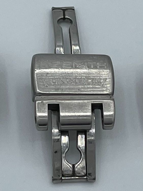 515787_4