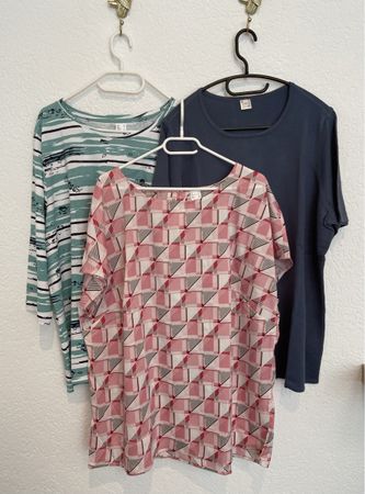 Kleiderpaket Damen Sweet-Shirt, Pullover, Bluse Gr. 50