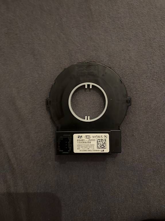 Tutti pezzi di ricambio auto: KIA & HYUNDAI LENKWINKELSENSOR 120063259 – Usato da Volketswil venduto da Dave1.8-188 1