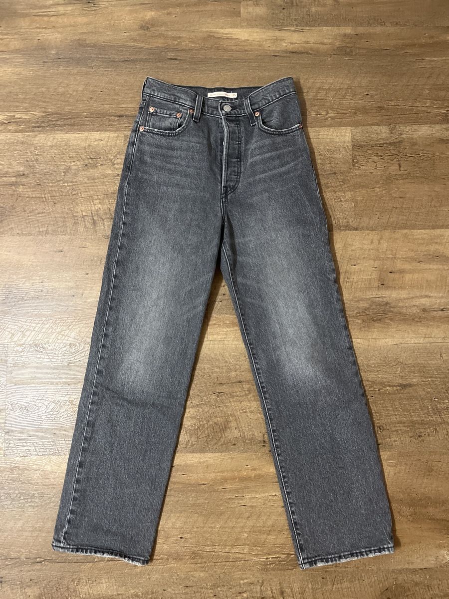 Levi's Jeans: Levis Ribcage Straight Ankle 25/29 – Usato da Bever venduto da MeliTruffel