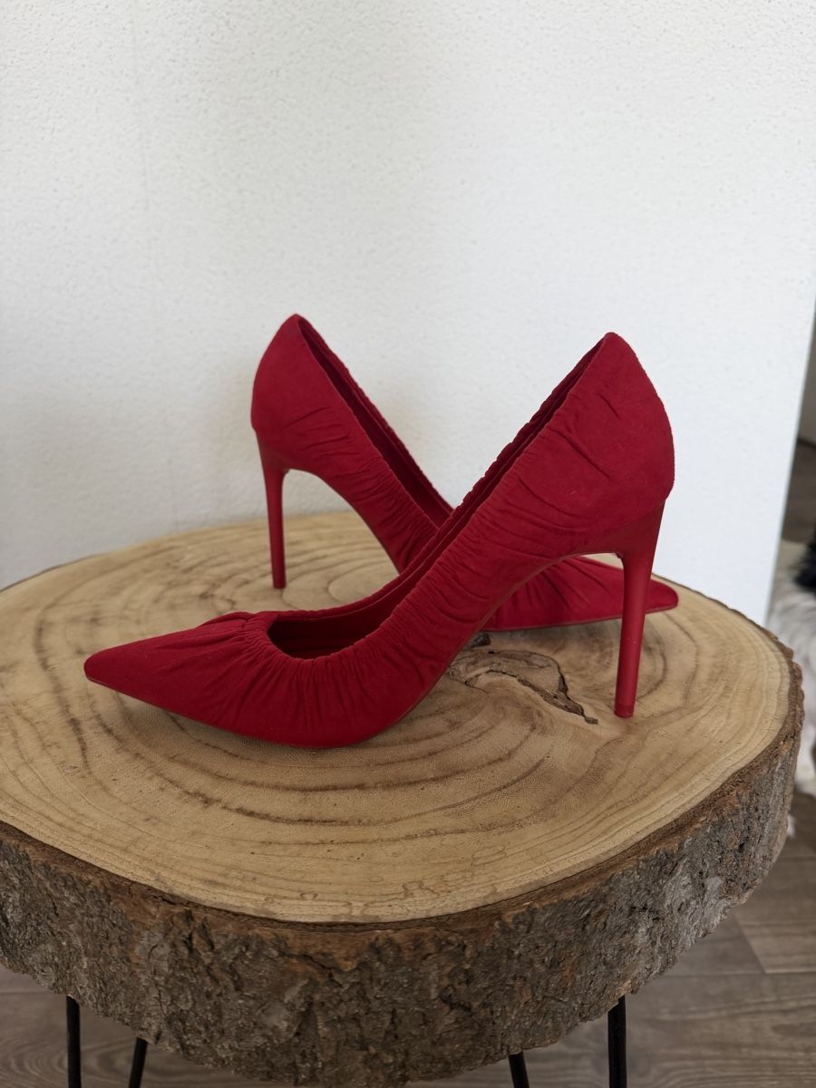 Bershka Damenschuhe: Bershka Stiletto Pumps Rot Gr. 38 – Neu (gemäss Beschreibung) aus Hägglingen von Raff_Ella 3