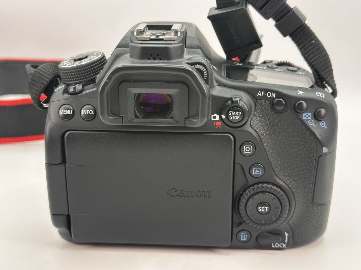 Canon Kamera: Canon EOS 80d Großes Set – Gebraucht aus Arbon von Sed_9bj9 3