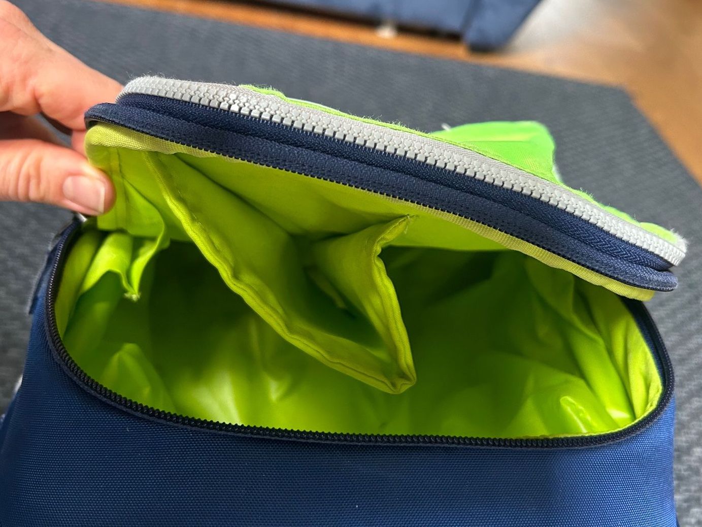 Ergobag Borse & Zaini: Ergobag Schulrucksack dunkelblau – Usato da Spiez venduto da helene13 3