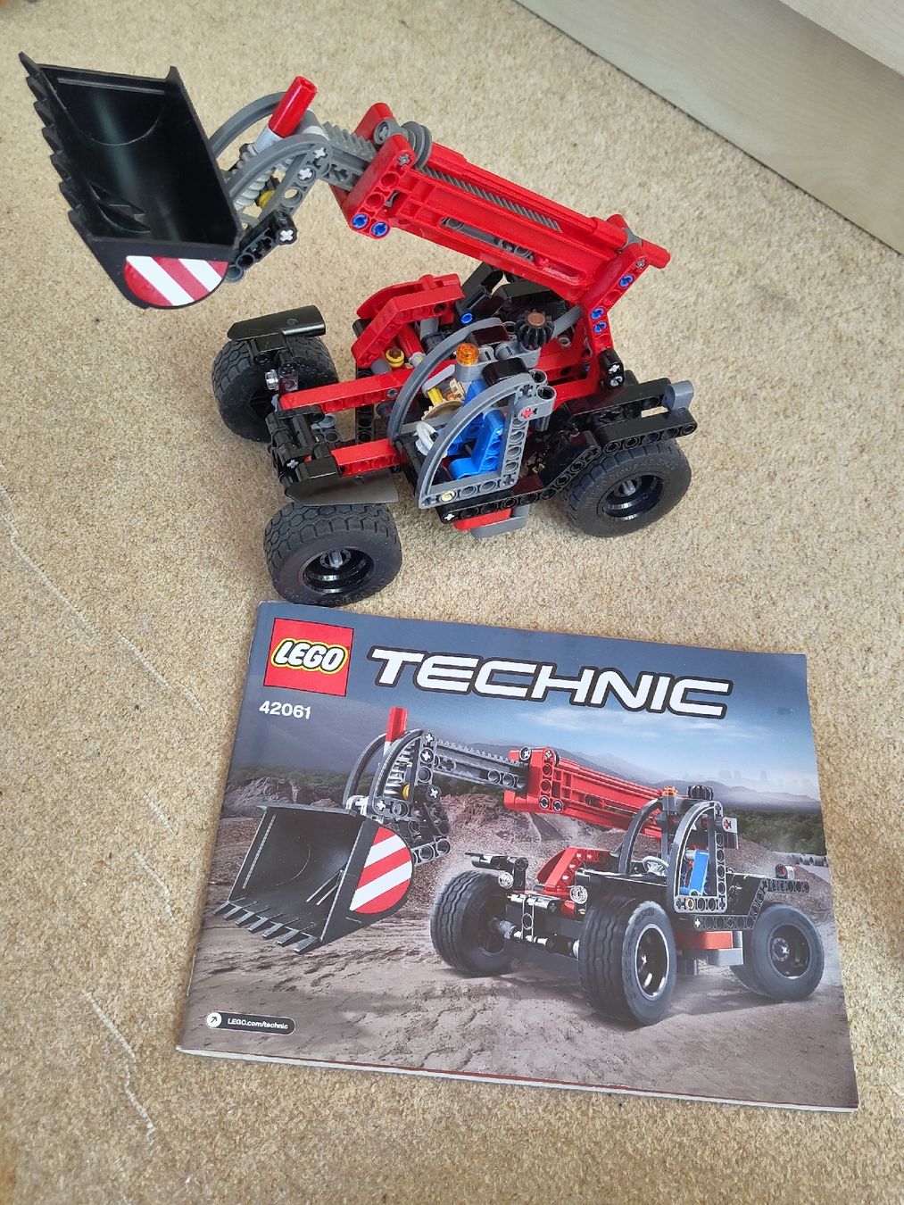 Lego Baukästen: LEGO Technic Telescopic Handler 42061  – Gebraucht aus Glattbrugg von har_jgc7
