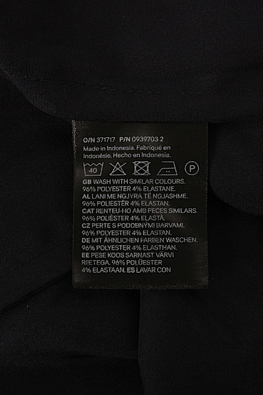 H&M Chemisiers: H&M Bluse schwarz Gr. S – D'occasion à Zollikofen par Restwert_Zollikofen 4