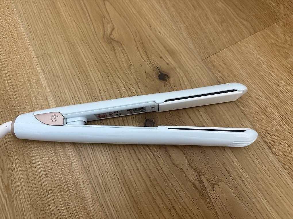 Piastre & Arricciacapelli: Cloud nine Haarglätteisen – Usato da Hettiswil venduto da chili76 1